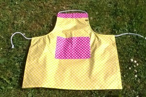 Tablier Vichy jaune et rose - Hauteur 60 cm